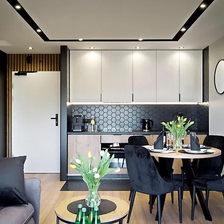 Apartment Sloneczne Tarasy & *