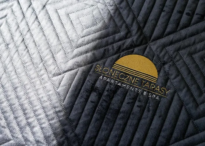 Sloneczne Tarasy & 格里兹鲍